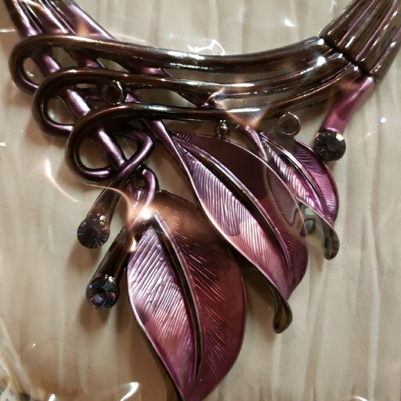 Necklace & earring set - Picture 1 of 6